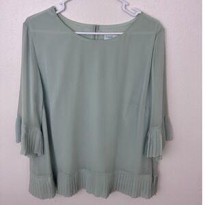 Création L Sheer Sage Green Pleated Hem Ruffle Cuff Tunic Blouse Size Large